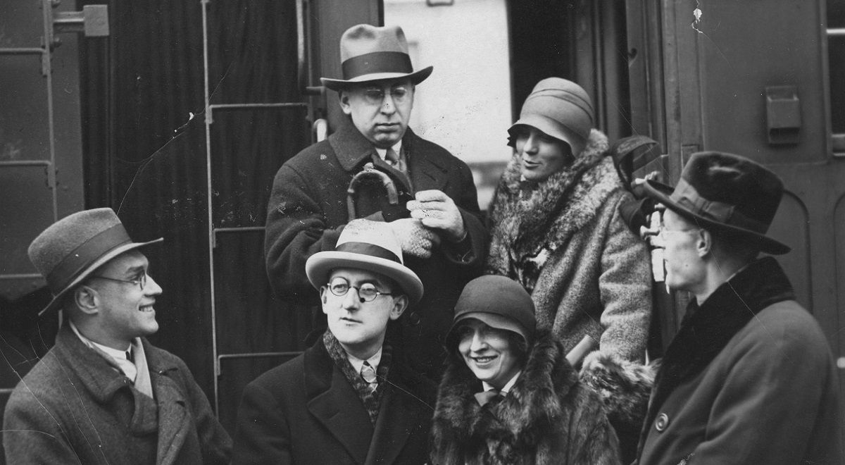 You are currently viewing Iwaszkiewicz, Liebert, Skamandryci, Miłosz – spacer śladami poetów